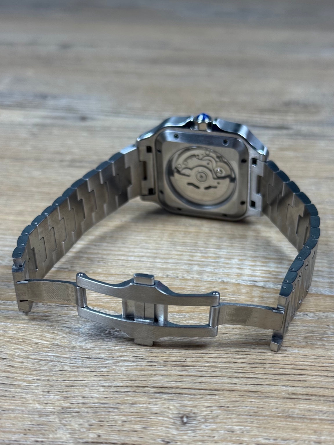 LGT F**k 9.5 – Montre automatique NH35 – Cadran blanc et rouge – Bracelet en acier inoxydable
