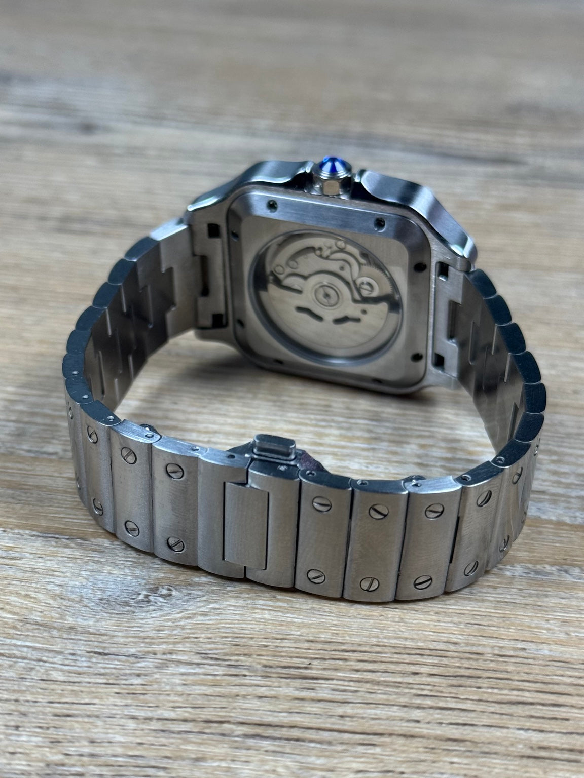 LGT F**k 9.5 – Montre automatique NH35 – Cadran blanc et rouge – Bracelet en acier inoxydable