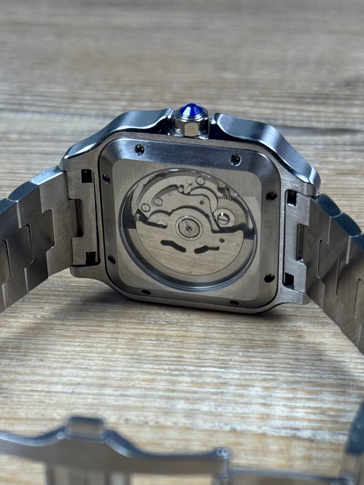 LGT F**k 9.5 – Montre automatique NH35 – Cadran blanc et rouge – Bracelet en acier inoxydable